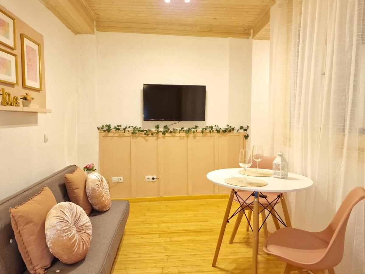 Cervantes Apartment Málaga Buitenkant foto